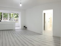 Titan, bd. Basarabia, langa Parcul Gheorghe Petrascu